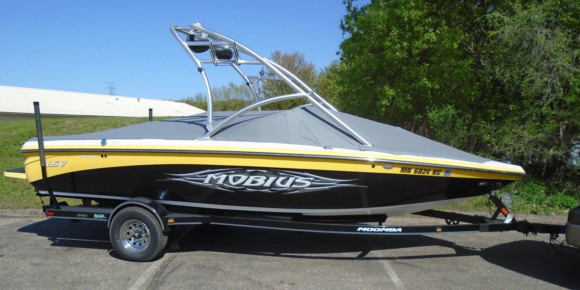 Custom boat cover by Top Gun Boat Covers